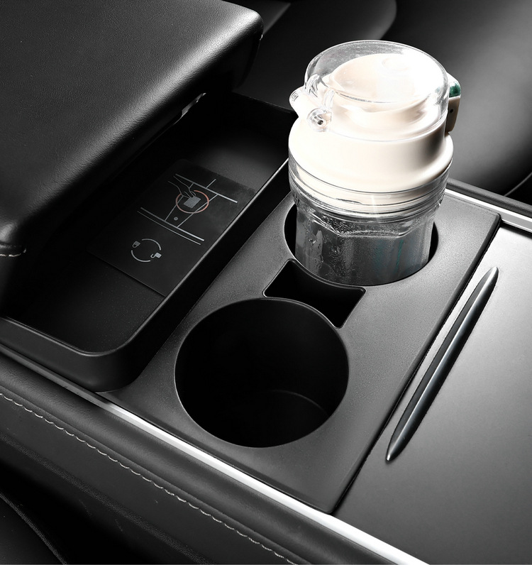 Suitable for Tesla Model3/Y central control car water cup holder water cup stopper silicone coaster interior storage slot
