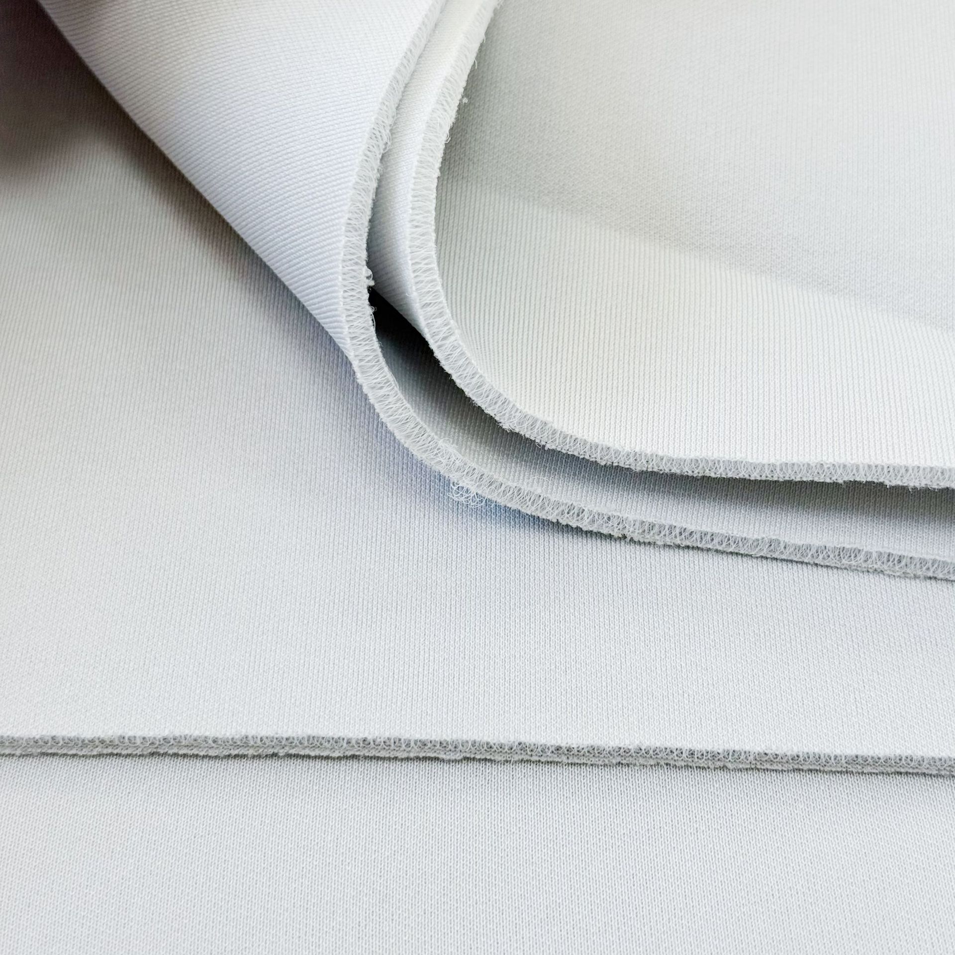 工厂现货涤氨太空层面料口罩布溯溪面料潜水面料加厚夹丝空气层