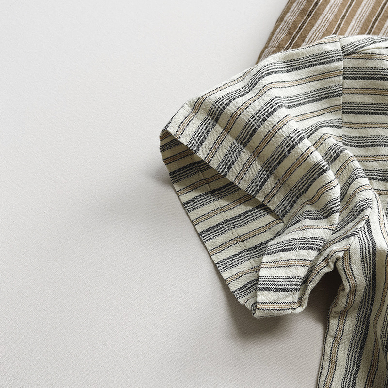 Niños camisa de manga corta en verano niño vertical bar personalidad femenina coreana Sen marea niños camiseta niños Chaqueta de algodón