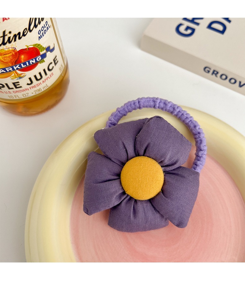 colored flower rubber band