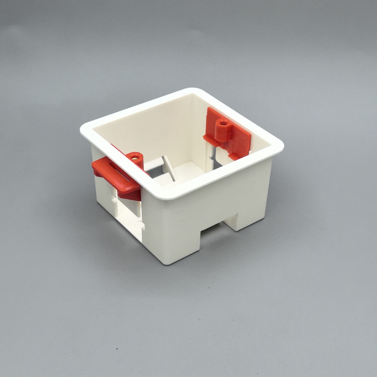 英标/英规/石膏板暗盒线槽 50mm   墙壁开关插座底盒 CE ROHS认证