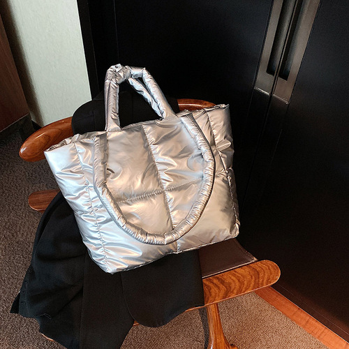  new Korean style simple contrasting color portable cotton clothing bag niche personality glossy western style large capacity shoulder bag