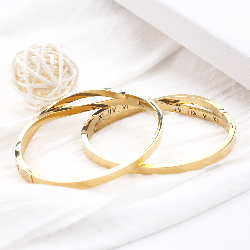 交叉钛钢罗马手镯