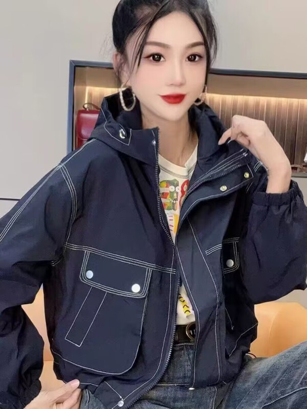 设计感高端连帽冲锋衣外套女装早秋流行穿搭大码胖mm宽松显瘦上衣|undefined