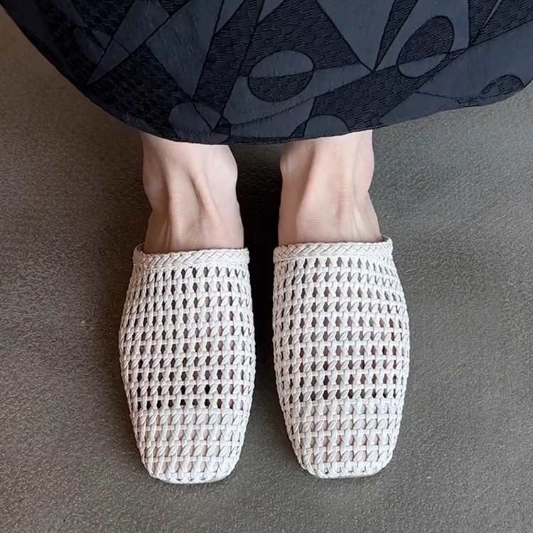 Versión de piel de oveja ~ Sandalias de malla tejida a mano, sandalias de Baotou, estilo francés, todo fósforo, hueco, medias pantuflas planas de cabeza cuadrada