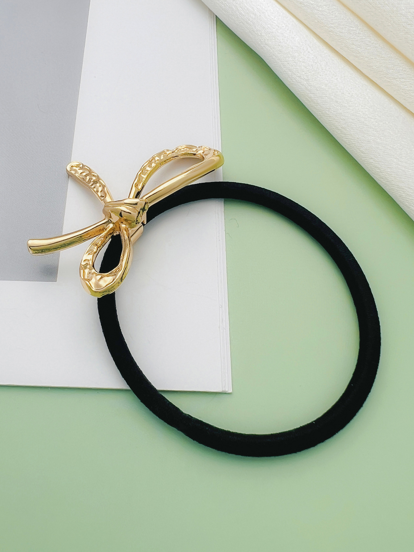 11g Weight Hair Tie Hair Accessories Type 1 Piece Quantity Holiday, Daily Occasion Alloy Material Bow Knot Pattern All Seasons Season Women's Gender Plating Design Vacation, Classic Style Style Vacation Classic Style Women's Bow Knot Alloy Plating Hair Tie 12