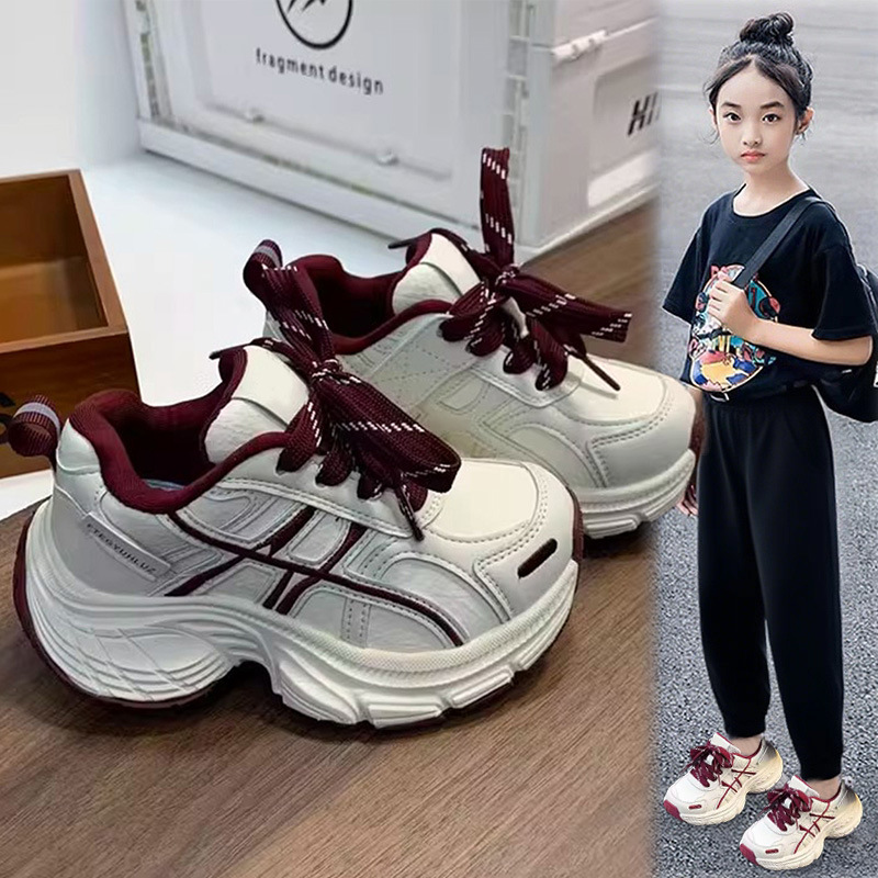 Zapatos deportivos para niños 2026 primavera nuevos zapatos de running para niños respirables zapatos de papá zapatos casuales para niños mayores