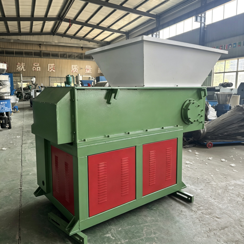 Diaper shredder, polymer and PE film separator, sanitary pad and nursing pad crusher Diaper shredder, polymer and PE film separator, sanitary pad and nursing pad crusher