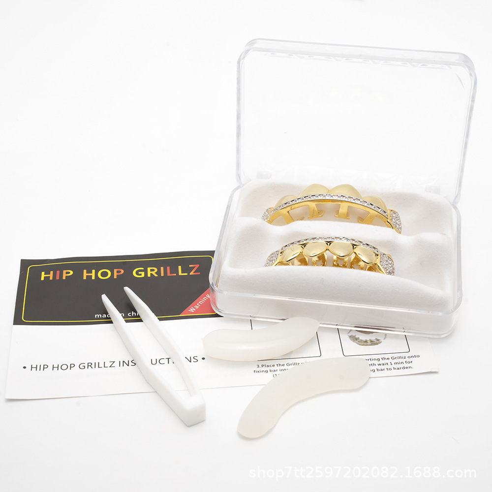 New cross-border braces in Europe and the United States Halloween fangs mirrored mixed with zirconium large gold teeth hip hop real gold electroplated fangs