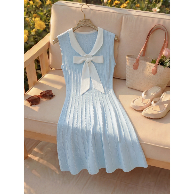 College-Style Navy Collar Sleeveless Knit Dress, Navy Blue Waist-Cinching A-Line Pleated Short Skirt College-Style Navy Collar Sleeveless Knit Dress, Navy Blue Waist-Cinching A-Line Pleated Short Skirt