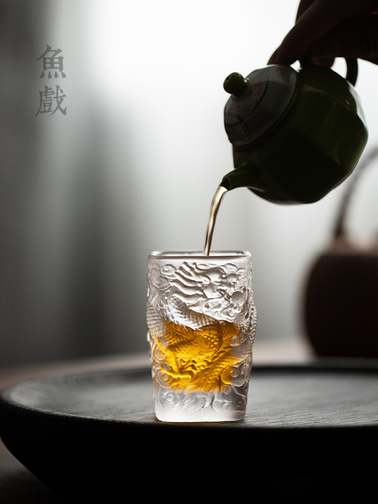 BB4C批發水晶玻璃茶杯主人杯手工浮雕描金騰龍品茗杯琉璃杯子