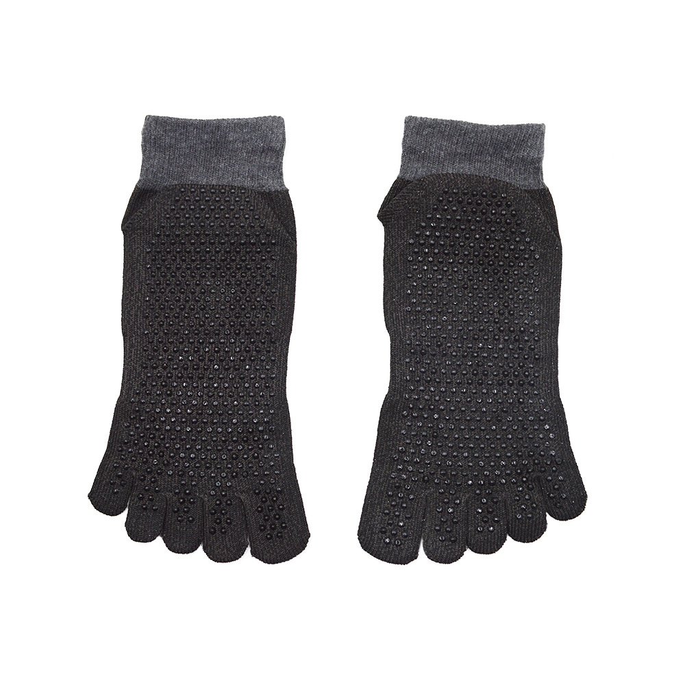 검은색 다섯손가락 플라스틱 모델