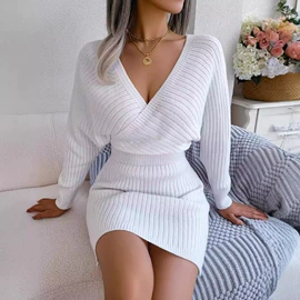 女式针织衫;吊带背心;连衣裙