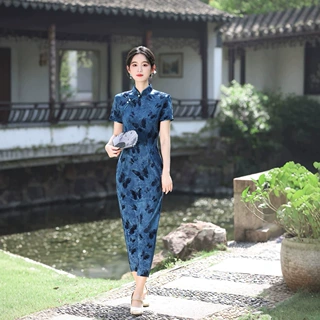 修身新中式2026中国风夏秋新款改良植绒旗袍长款婚宴礼妈妈演出代