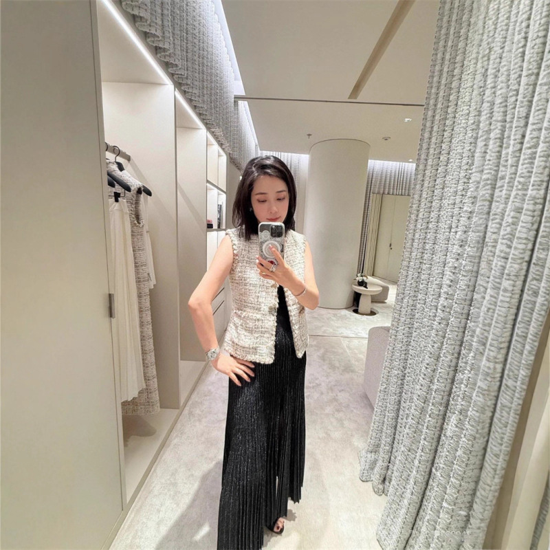 2025夏季新款南油cha气质名媛小香风圆领单排扣撞色粗花呢马甲女|undefined