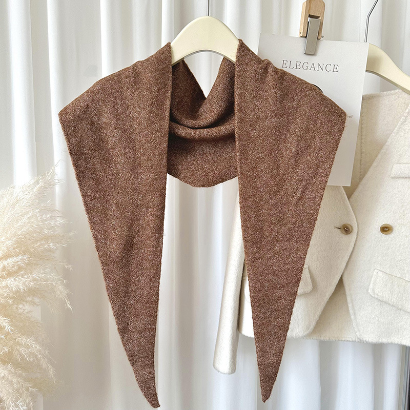 Corea Del Sur Dongdaemun nuevo color puro de punto triángulo bufanda mujeres Otoño e Invierno versátil cálido cuello decorativo bufanda chal