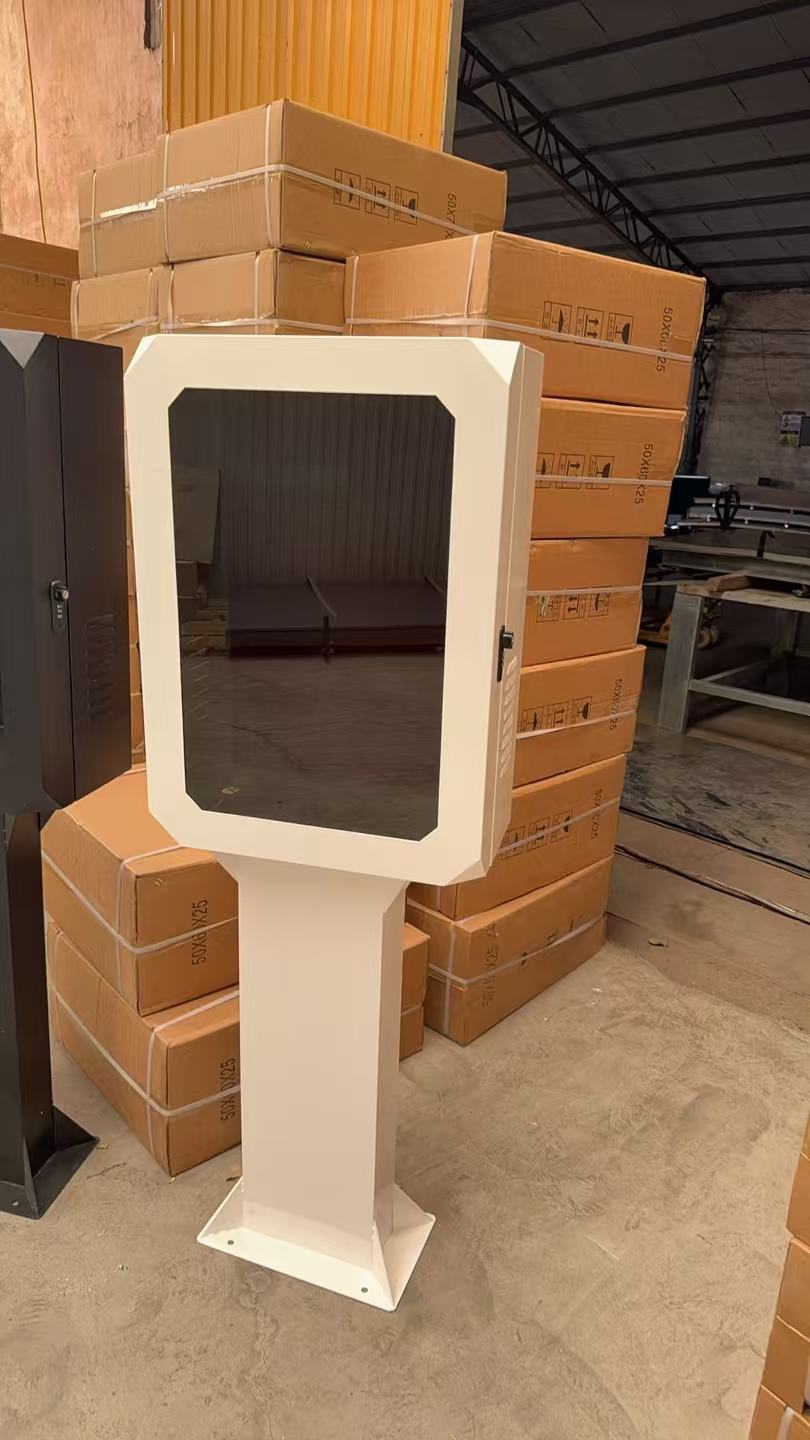 Защитный короб для зарядной станции черный 500x600x250