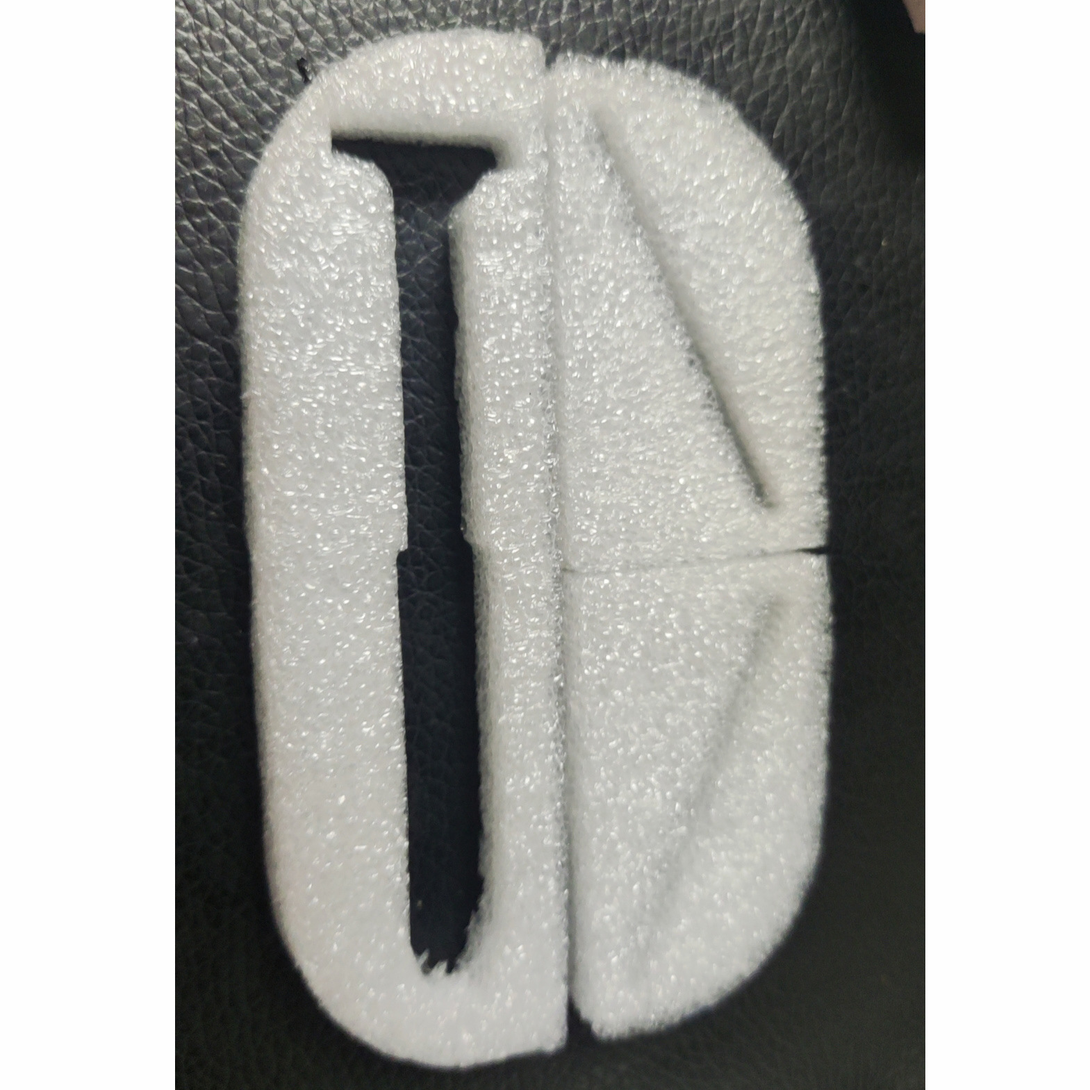 东莞厂家珍珠棉加工物流运输防撞包装泡沫材料EPE异型材防水