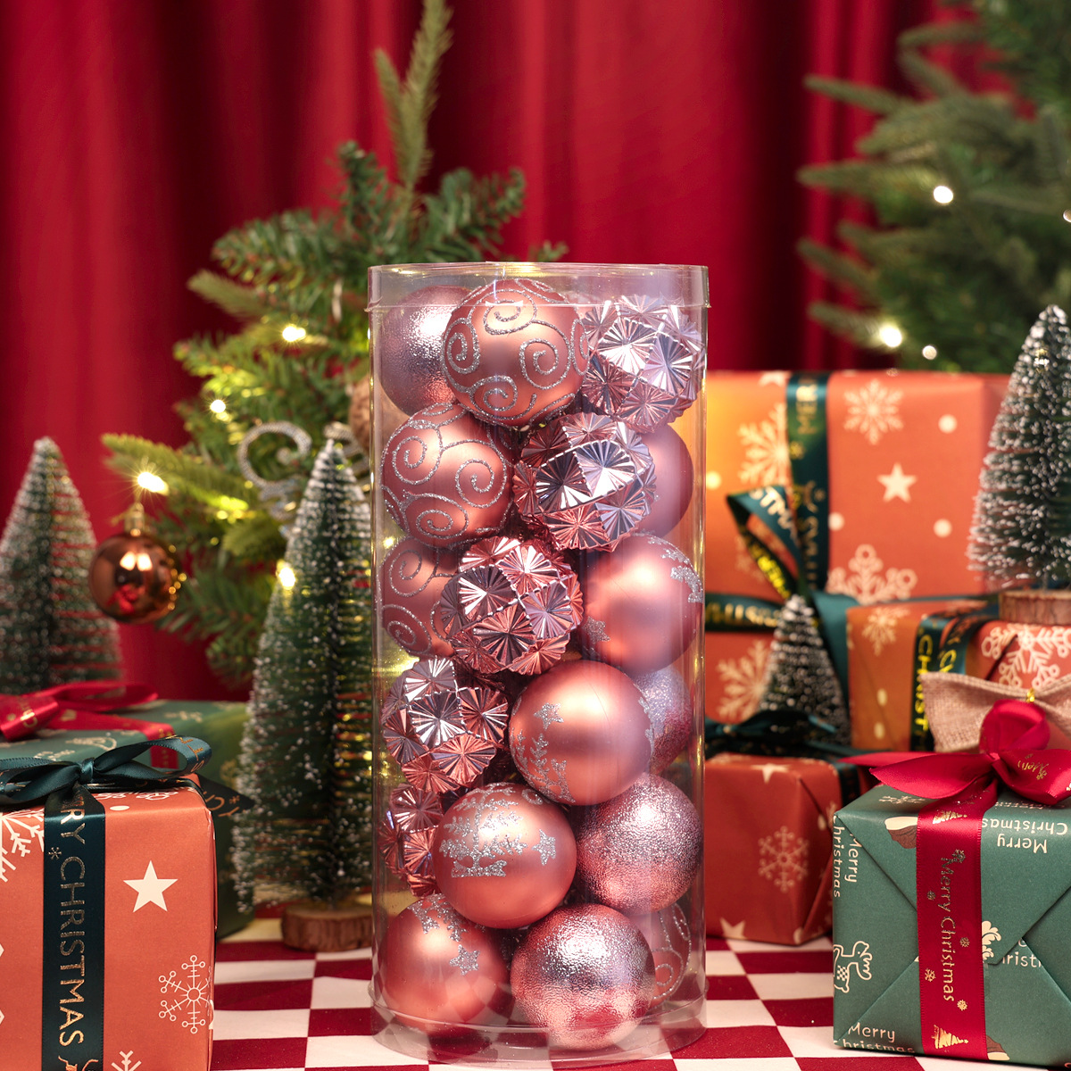 Nuevos productos transfronterizos de 6cm Navidad set de bolas de color de la familia centro comercial festivales diarios hermosos adornos colgantes de árbol de Navidad