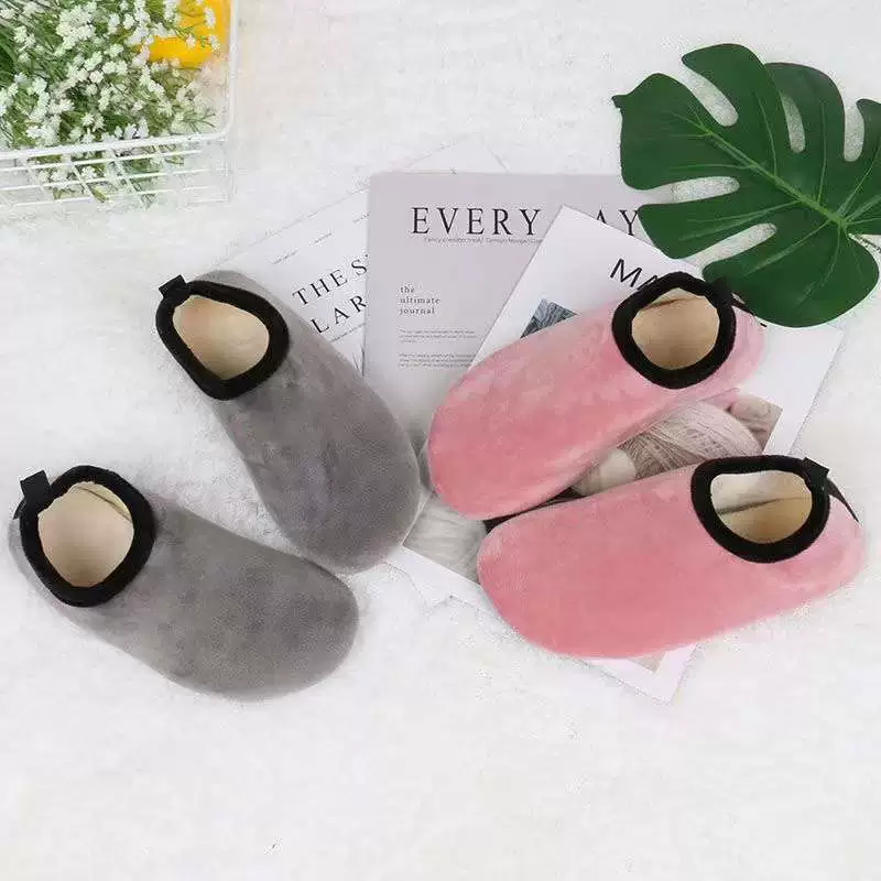 Мужские и женские бархатные туфли на подошве, детские хлопковые тапочки, детские домашние нескользящие мягкие подошвы для детского сада, раннее образование, осень и зима для мальчиков и девочек.