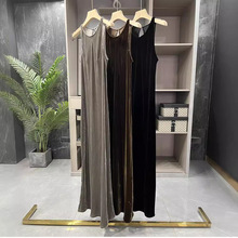 高级感真丝丝绒连衣裙女2024夏季修身显瘦圆领长袖桑蚕丝吊带长裙