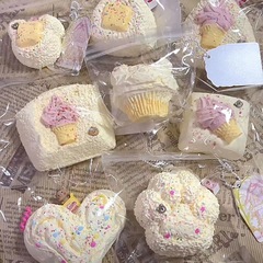 小紅の本の同タイプの手作りはシリカゲルからつまみます。
