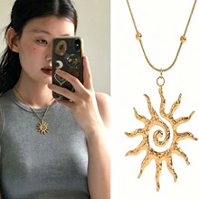 欧美跨境亚马逊螺旋太阳吊坠项链女个性金色镂空吊坠时尚简约颈链