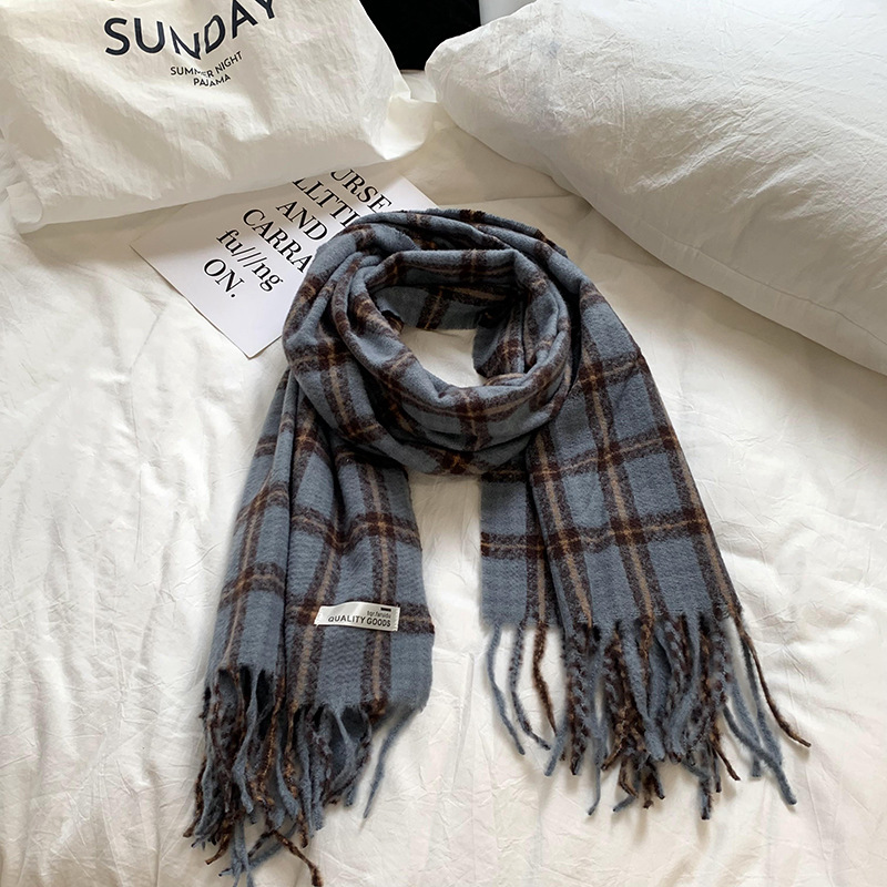 Bufandas de invierno femeninas de alta calidad 2025 nuevo estilo coreano para estudiantes multifuncional engrosado calentamiento bufandas de rejilla al por mayor