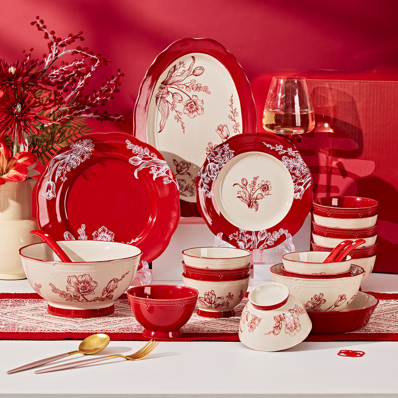 Engagement and Wedding Gifts for Newlyweds, Red Bowl and Plate Set for Home Use, 2026 New Wedding Tableware Gift Box Set