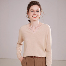 һ�������¿�V�Iɽ��q��Ů�ȴ�����^ë�¼�ɫ�L����ë�����