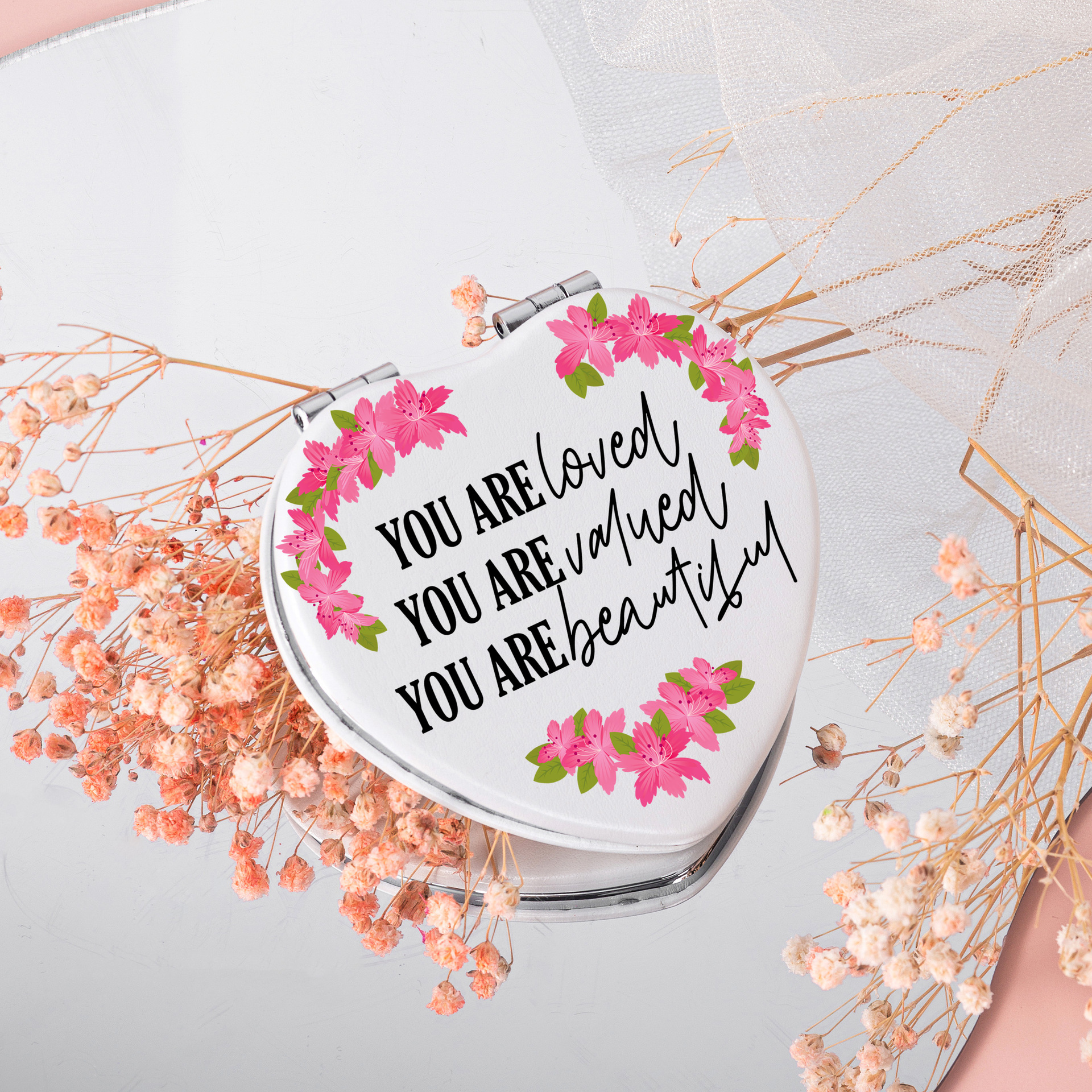 Espejo portátil con funda de PU en forma de corazón, estilo ins