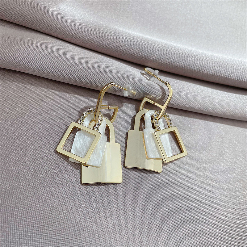 Fashion Shell Metal Geometric Square Multi-layer Earrings display picture 2