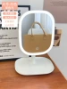 Large monochromatic light*white (with storage)