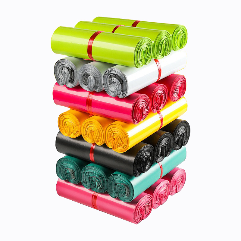 Nuevo material blanco brillante bolsa expreso PE engrosado bolsa de embalaje impermeable empaque de ropa bolsa personalizada logotipo fábrica al por mayor