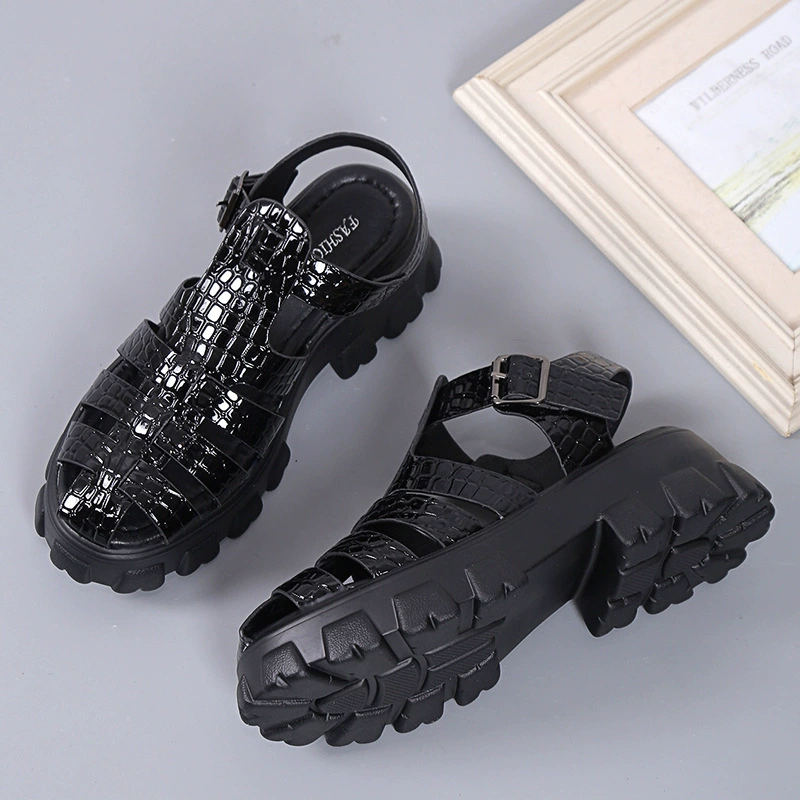Summer sandals platform, footwear for leisure, plus size