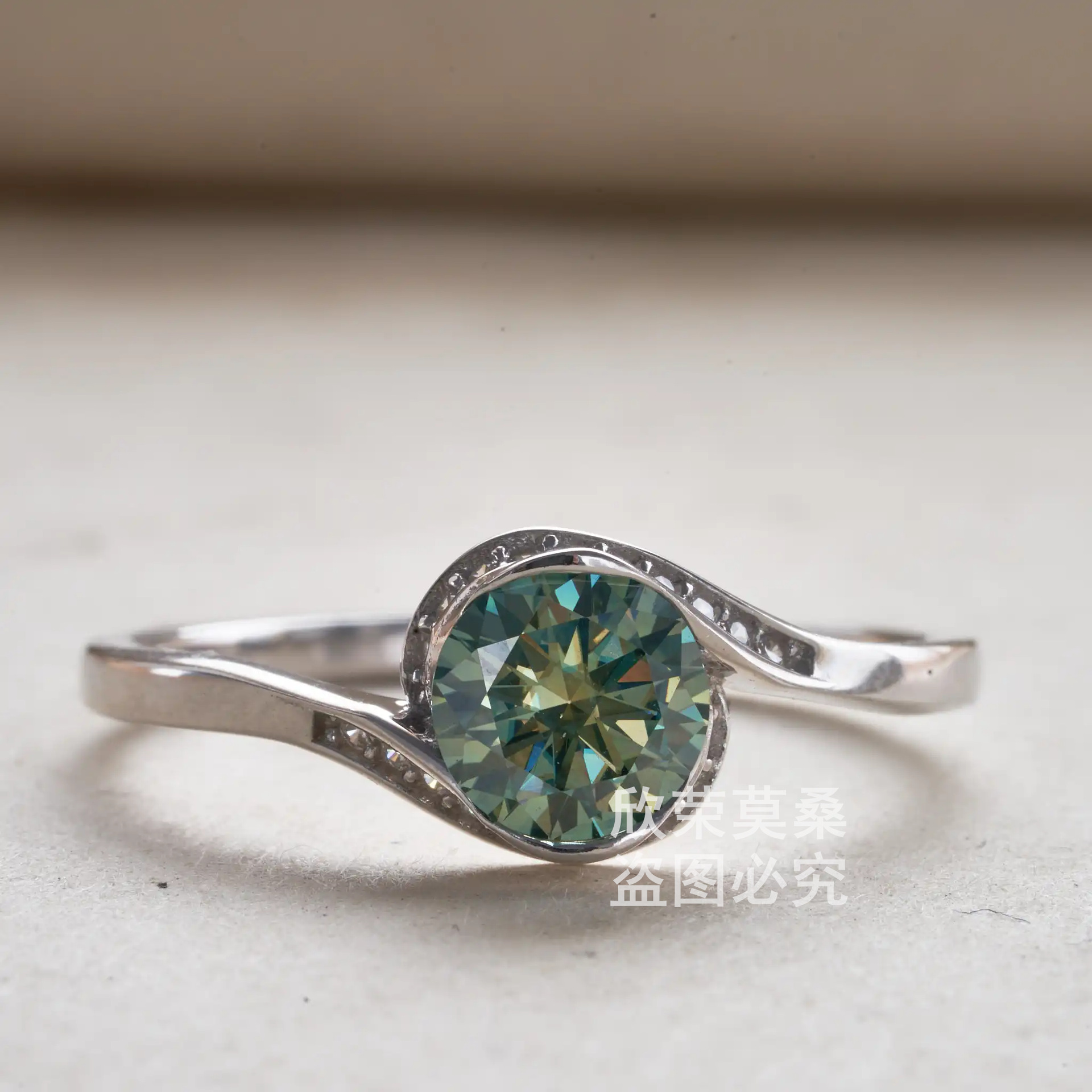 1CT anillo de piedra de color con certificado GRA tarjeta negra plata esterlina S925 anillo de comercio electrónico transfronterizo venta caliente