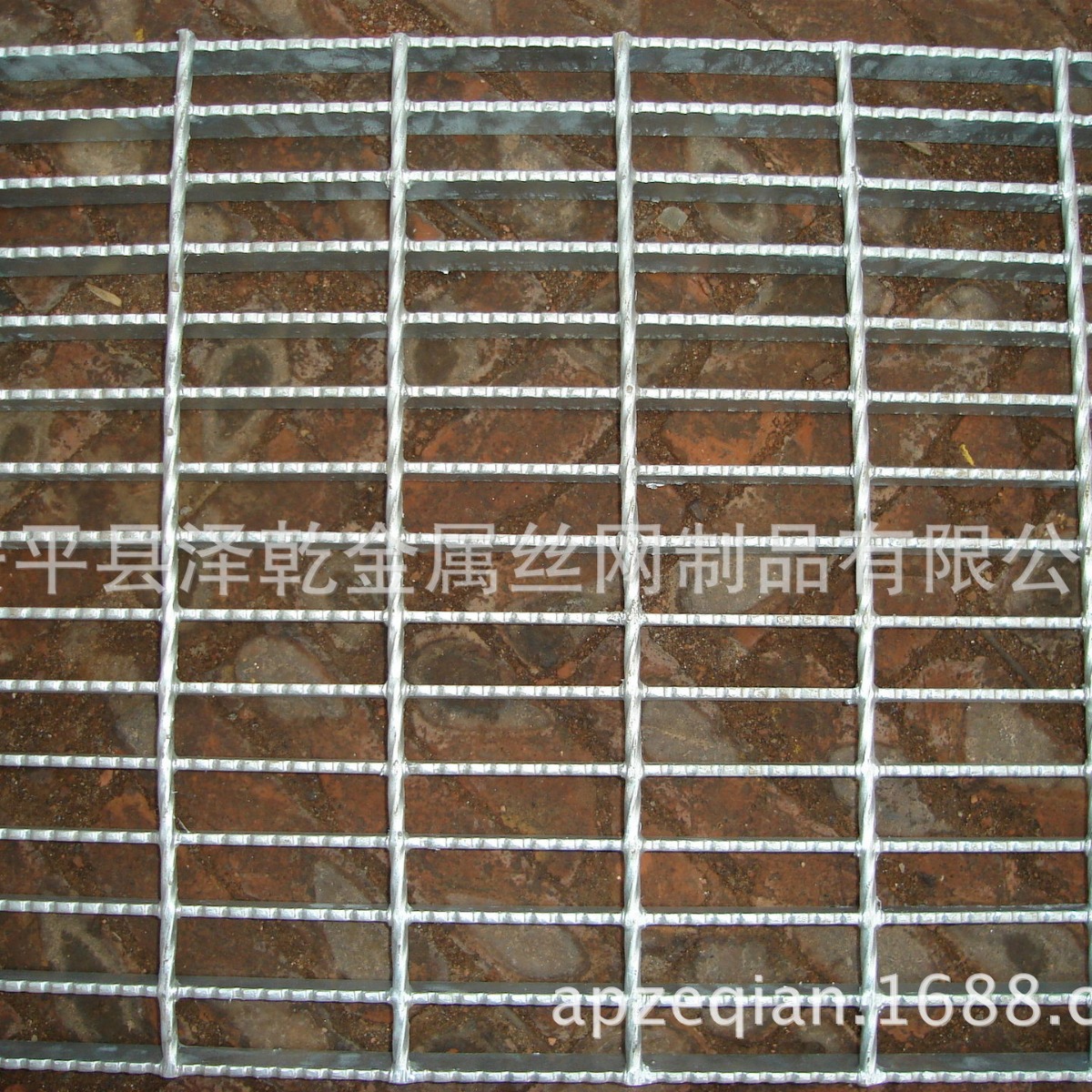 2019钢格板产品 踏步板 平台钢格板 镀锌钢格板 不绣钢钢格板