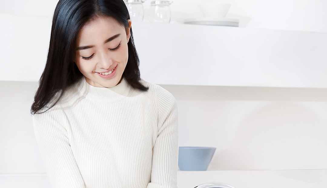 Xiaoda Sensor Water-Saving Device for Kitchen and Bathroom, Smart Charging Aerated Water Valve, Splash-Proof Infrared Faucet