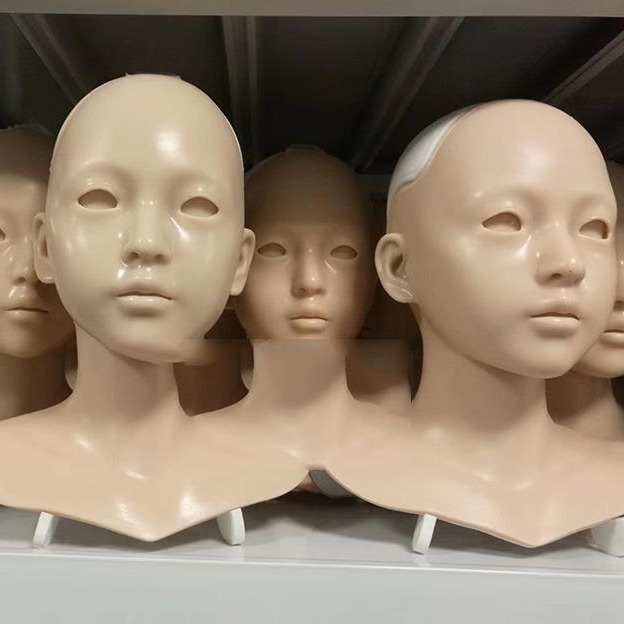 人体硅胶0度以下超软不冒油铂金硅胶成人用品硅胶