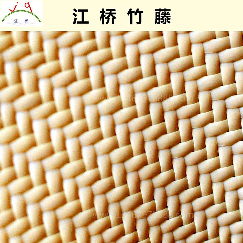 Jiangqiao бамбуковая и ротанговая ткацкая фабрика производит переодевание дверного шкафа елочкой из ротанга для сауны отеля