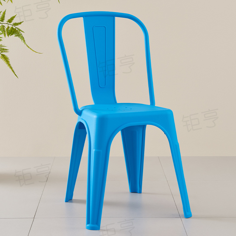 Silla de respaldo de plástico moderna y minimalista Nórdica ins estilo al aire libre restaurante silla de comedor hotel negociación de negocios silla café