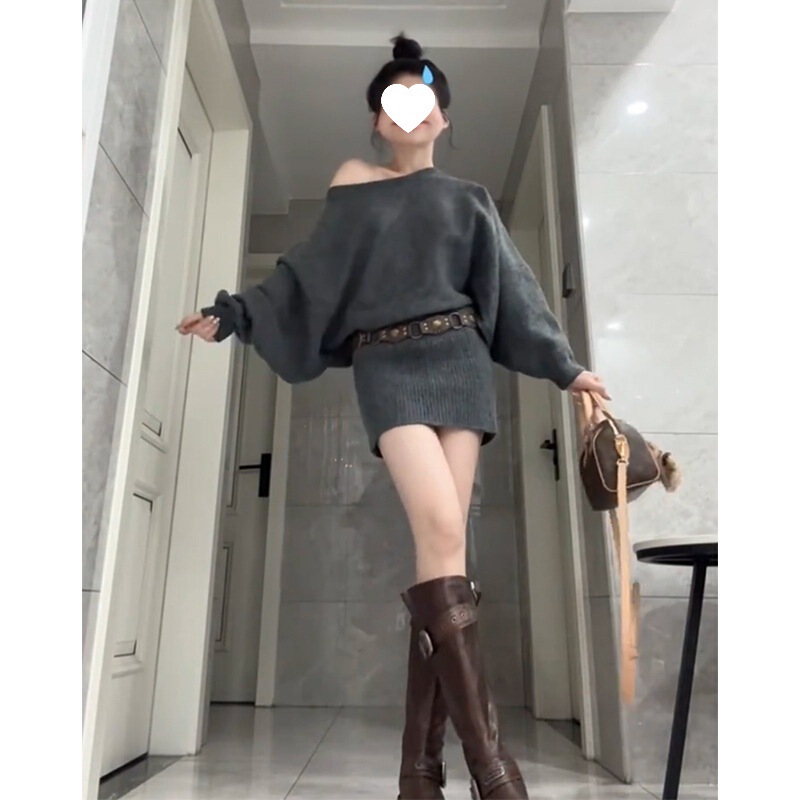 Gray Off-Shoulder Knitted Dress for Women in Autumn and Winter, Beautiful and High-End, Royal Sister Wears Hip-Hugging Sweater Skirt