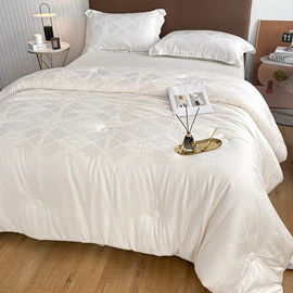 四件套;床罩床笠;夏凉被