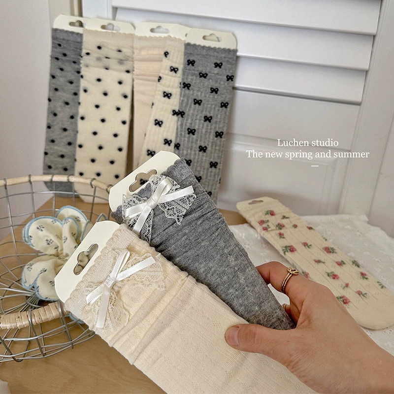 Весной и летом тонкие кружевные носки с бантом женские носки