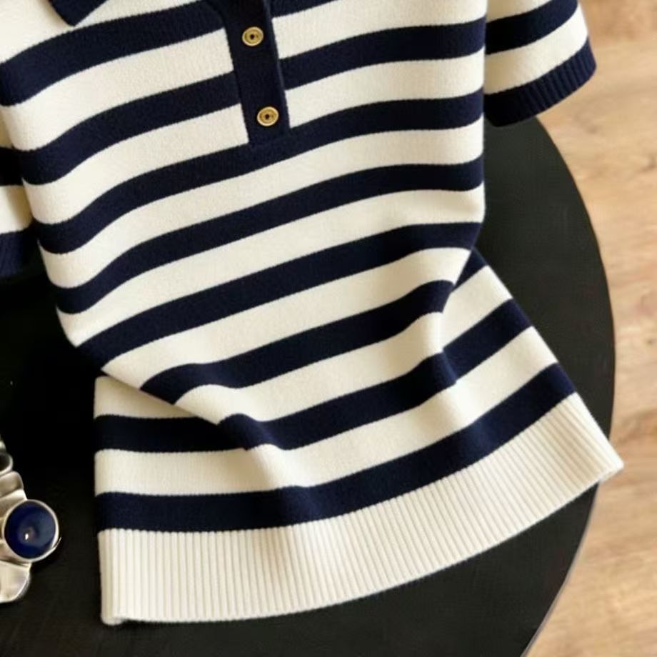 Women's Striped Collared Knit T-shirt Plus Size Loose Summer Top_voghion.com