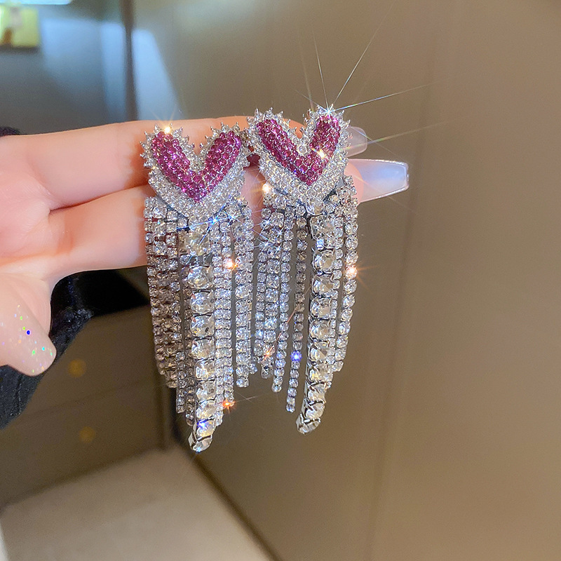 Pendientes de lazo de amor de diamantes llenos de agujas de plata galvanizadas en oro real Pendientes de moda exquisita Pendientes de lujo ligero plateado