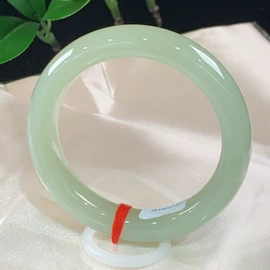 玉器工艺品;翡翠项饰;金属工艺品