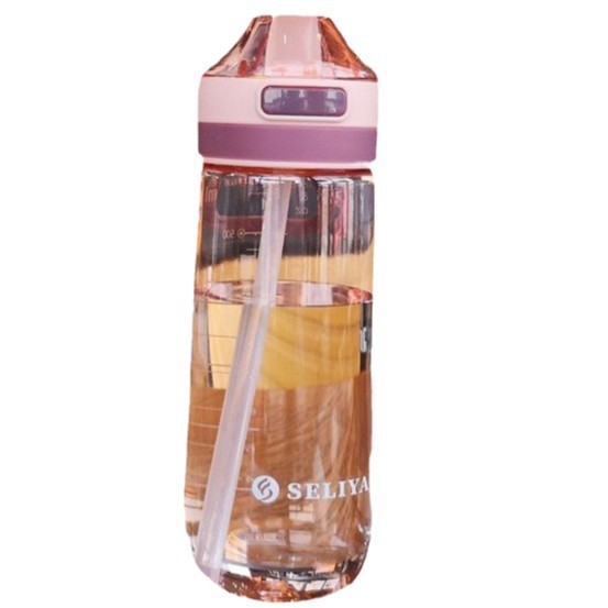 En stock pequeños deportes al aire libre al por mayor taza de plástico estudiante con cerradura conveniente mango duckbill paja taza de agua de plástico