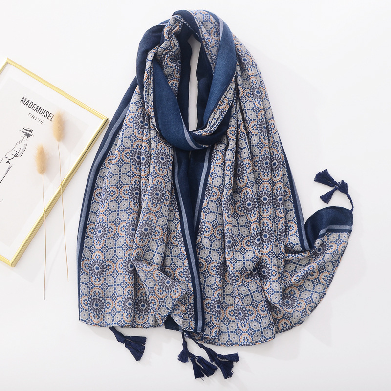 Calle europea y americana estilo retro pop flor impresa bufanda hembra cóncavo-convexo forma estudiante versátil algodón y lino sensación bufanda