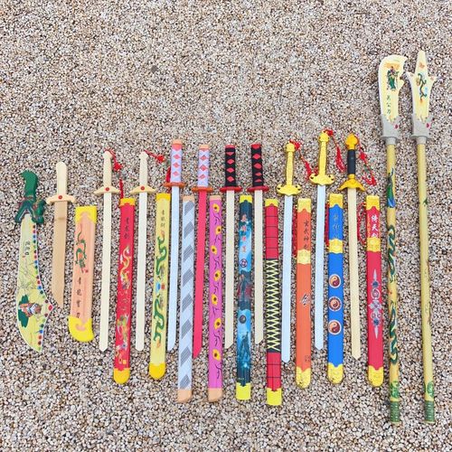 New style jade pendant bamboo-made Qinglong sword warrior, wooden colored Qinglong wood knife wooden sword wholesale from street stalls in scenic areas